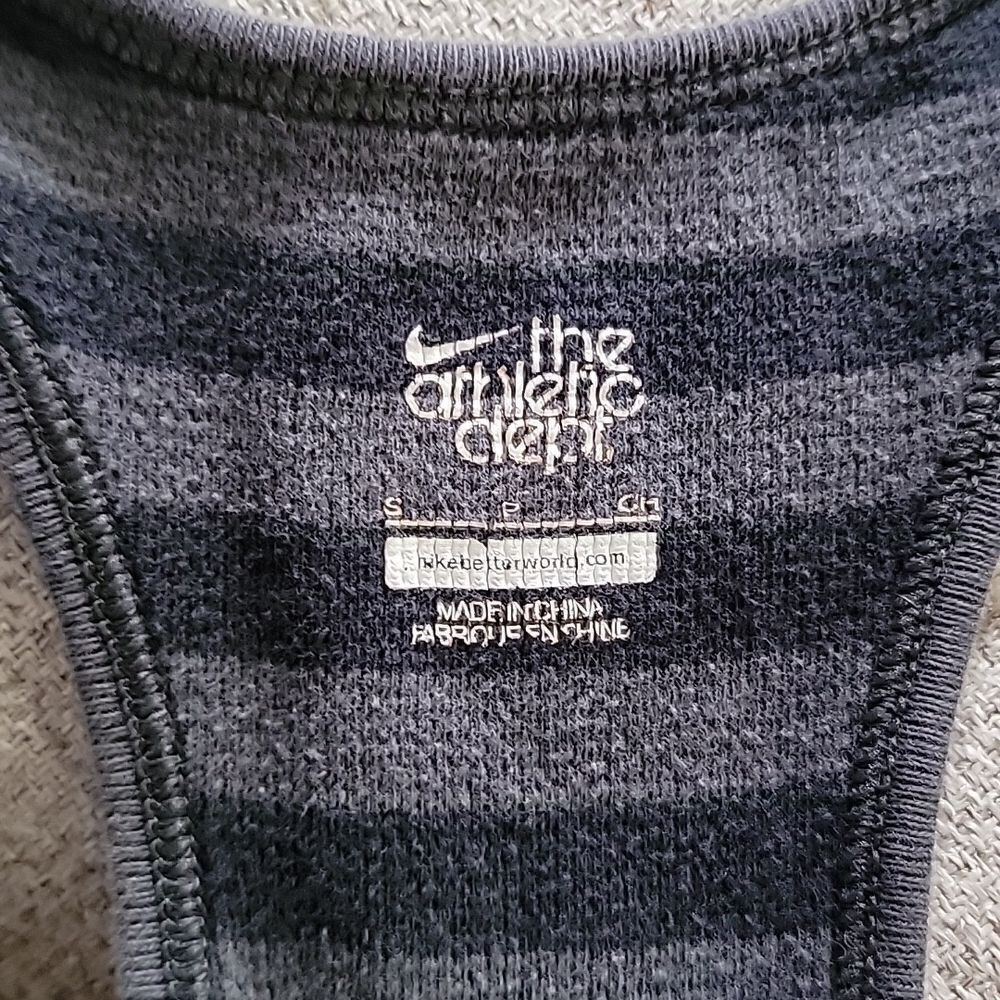 Nike Tank Top  - Picture 5 of 10